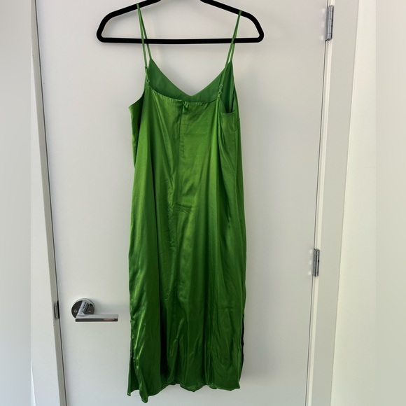 GAP slip dress - Picture 2 of 4